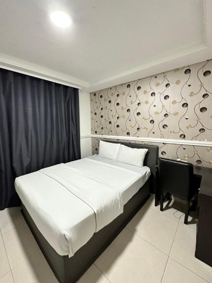 Msquare Hotel Gra Икеджа Екстериор снимка